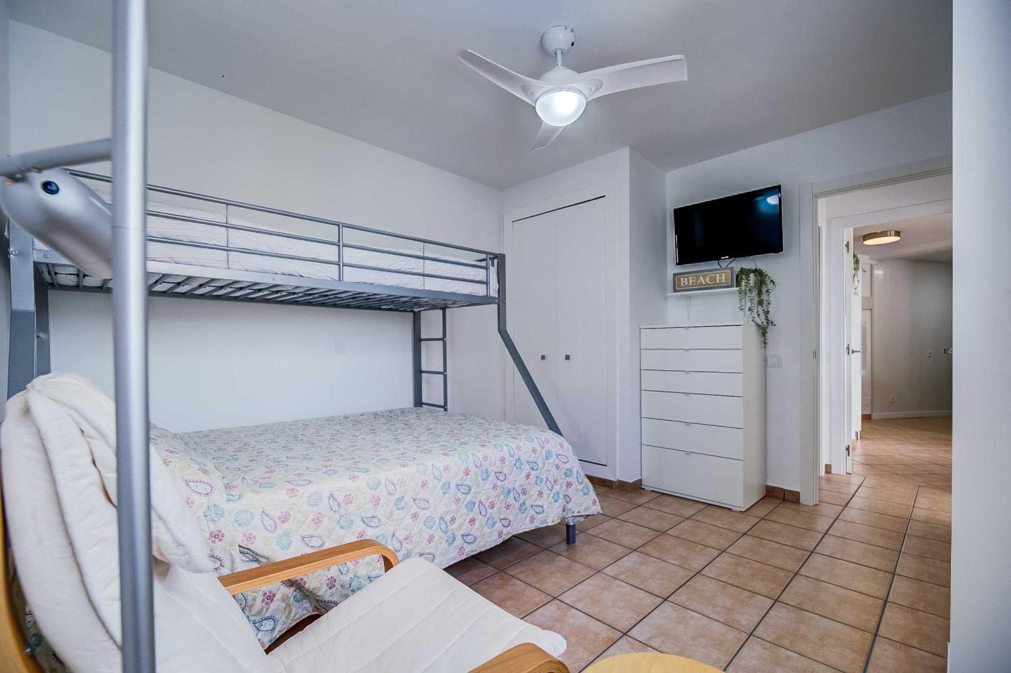 Puerto Marina, Apartamento Frente Al Mar Benalmadena Bagian luar foto