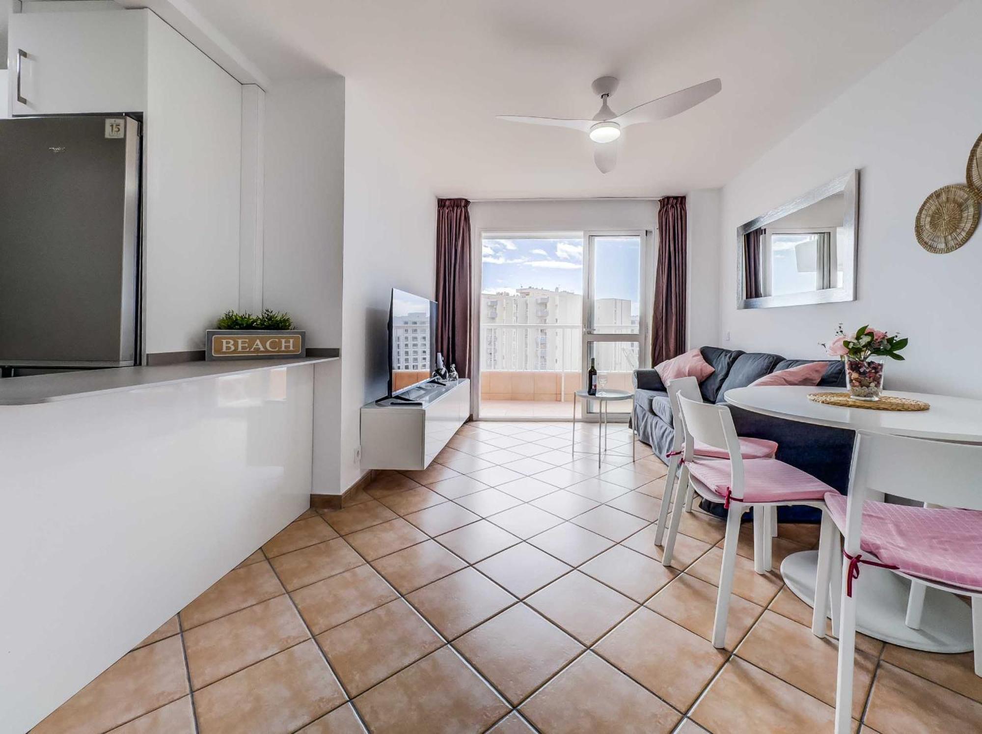Puerto Marina, Apartamento Frente Al Mar Benalmadena Bagian luar foto